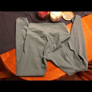 Lululemon Luxtreme Wunder unders Size 8
